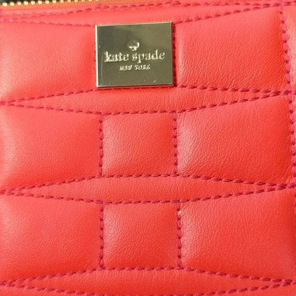 Kate Spade cherry red lacey signature quilted leather Wallet flame - Picture 5 of 13